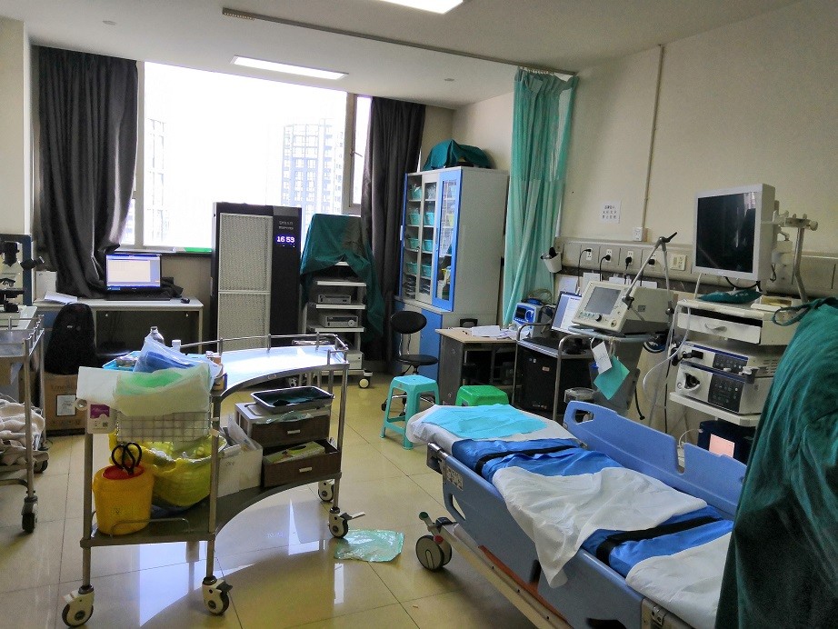آخرین مورد شرکت اولین بیمارستان دانشگاه پزشکی چونگ کینگ